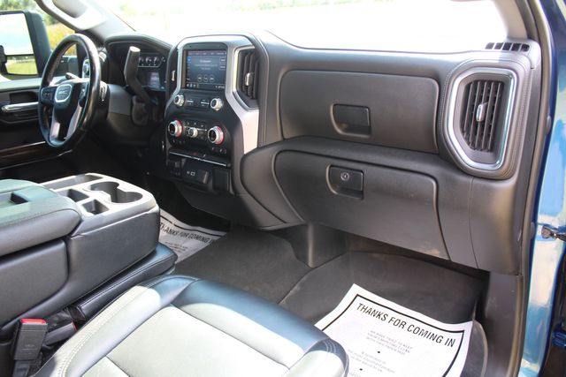 2022 GMC Sierra 3500HD Cab&Chassis 4x4 SLE | Roscoe, IL | Autoland Outlets 2022 GMC Sierra 3500HD Cab&Chassis 4x4 SLE | Roscoe, IL | Autoland Outlets