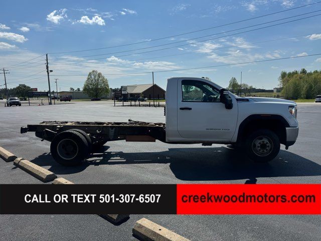 2022 GMC Sierra 3500HD Chassis Cab FLATBED 11ft Dually Pro 2wd Reg Cab 6.6 GAS 1Owner 2022 GMC Sierra 3500HD Chassis Cab FLATBED 11ft Dually Pro 2wd Reg Cab 6.6 GAS 1Owner