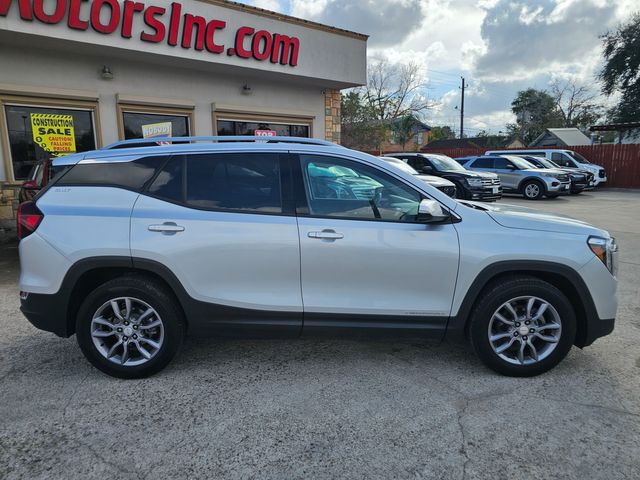 2022 GMC Terrain SLT | Brownsville TX | English Motors 2022 GMC Terrain SLT | Brownsville TX | English Motors