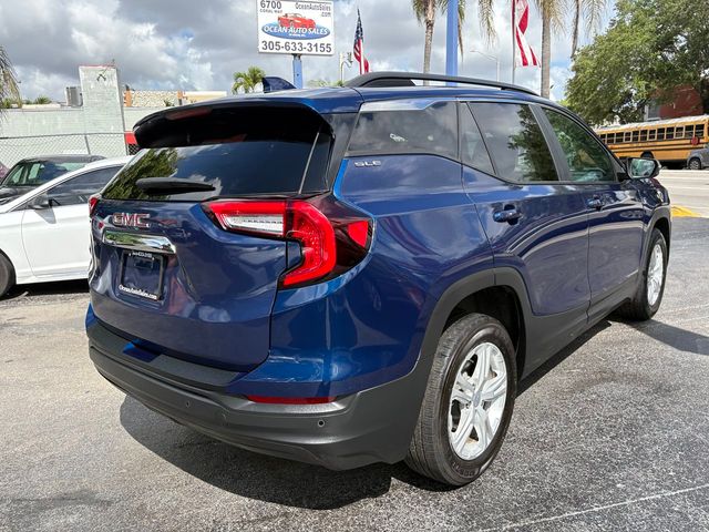 2022 GMC Terrain SLE