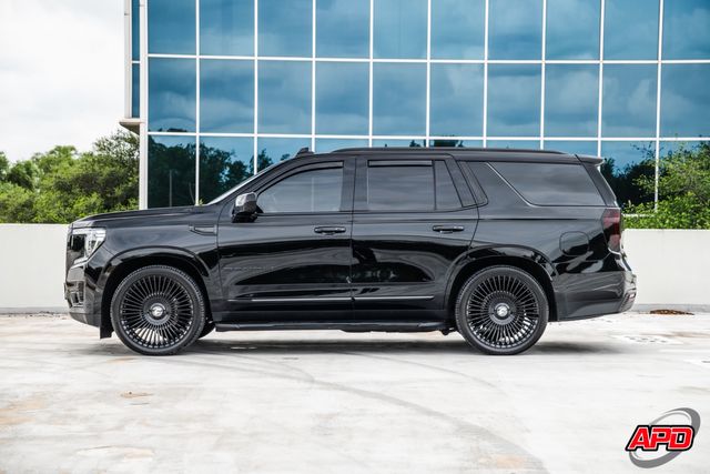 2022 GMC Yukon SLT