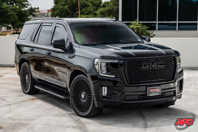 2022 GMC Yukon SLT