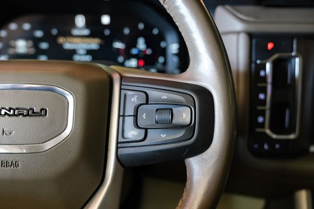 2022 GMC Yukon XL Denali 2022 GMC Yukon XL Denali