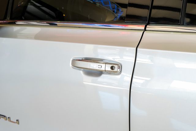 2022 GMC Yukon XL Denali 2022 GMC Yukon XL Denali