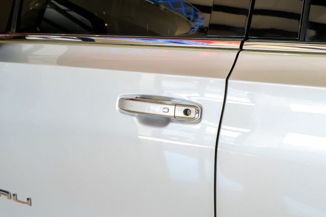 2022 GMC Yukon XL Denali | Addison, TX | Mr Car Guys