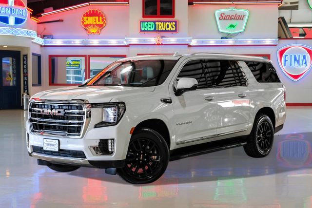 2022 GMC Yukon XL SLT