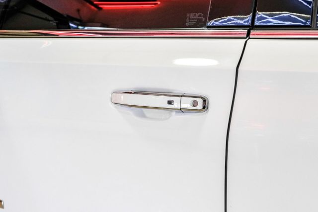 2022 GMC Yukon XL SLT | Addison, TX | Mr Car Guys 2022 GMC Yukon XL SLT | Addison, TX | Mr Car Guys