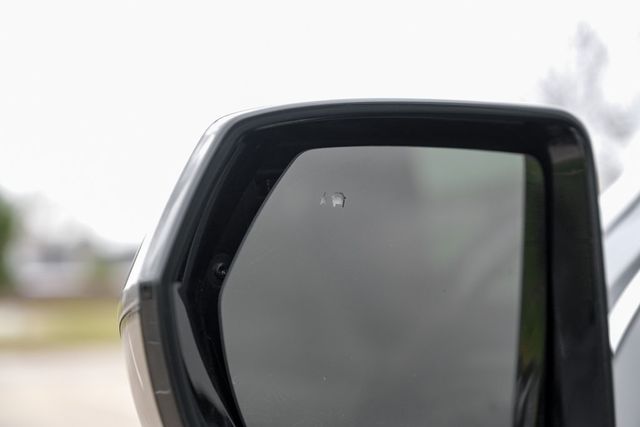 2022 GMC Yukon XL SLT Diesel Lane Keep Assist Heated/Cooled Seats XM