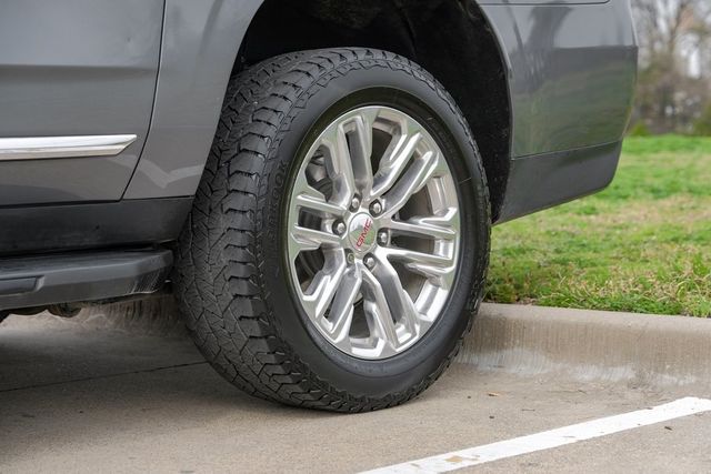 2022 GMC Yukon XL SLT Diesel Lane Keep Assist Heated/Cooled Seats XM 2022 GMC Yukon XL SLT Diesel Lane Keep Assist Heated/Cooled Seats XM