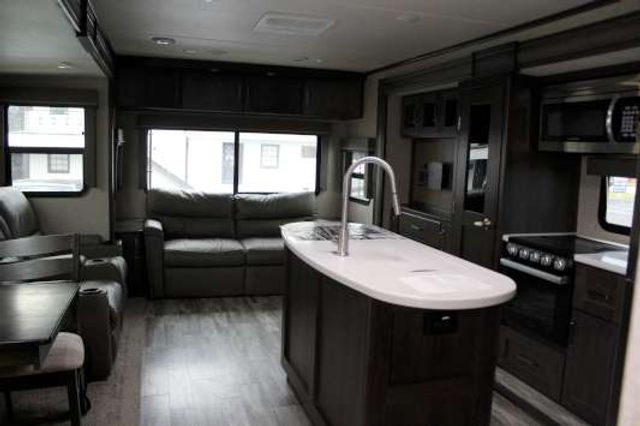 2022 Grand Design REFLECTION - Ledet's Auto Sales Gonzales, Louisiana 70737 2022 Grand Design REFLECTION - Ledet's Auto Sales Gonzales, Louisiana 70737