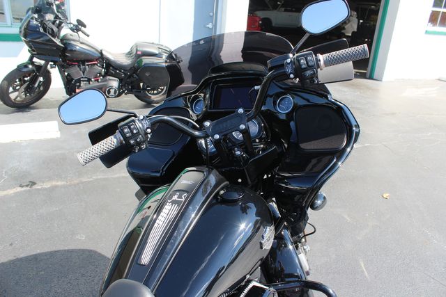 2022 Harley-Davidson Road Glide Special | Granite City, Illinois | MasterCars Company Inc. 2022 Harley-Davidson Road Glide Special | Granite City, Illinois | MasterCars Company Inc.