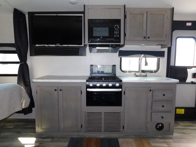 2022 Highland Ridge Mesa S Lite 212FB