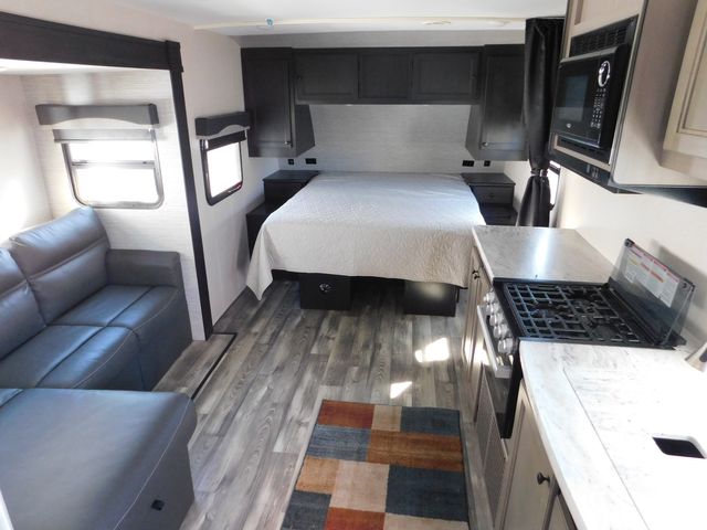 2022 Highland Ridge Mesa S Lite 212FB