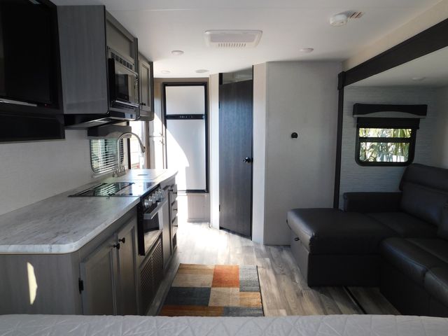 2022 Highland Ridge Mesa S Lite 212FB