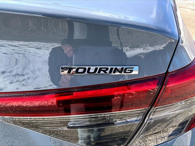 2022 Honda Civic Touring