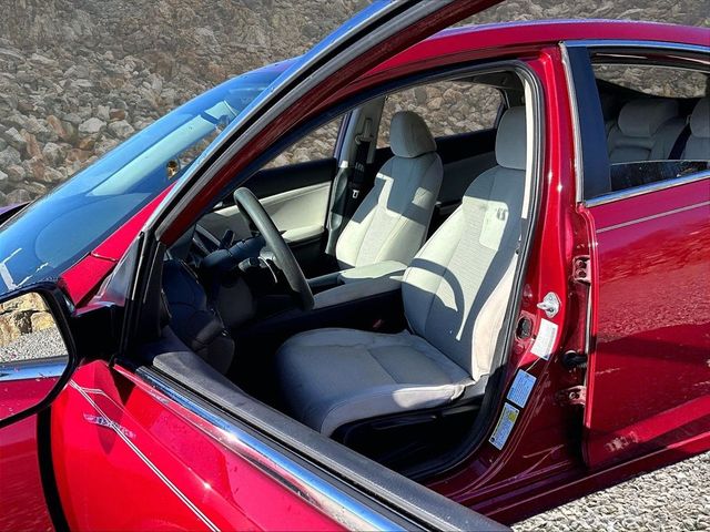 2022 Honda Insight EX