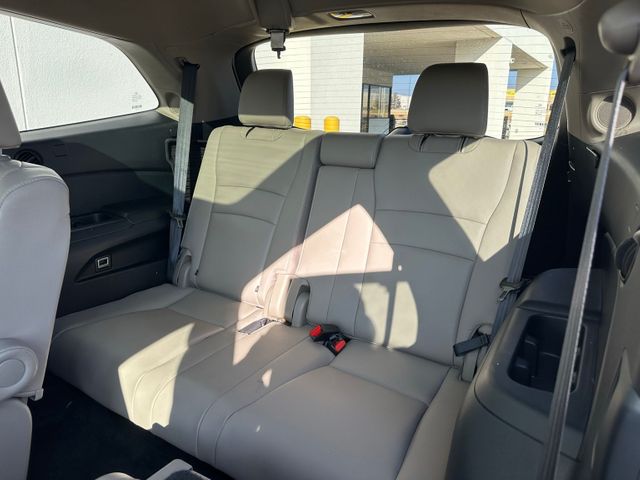 2022 Honda Pilot Elite AWD Heated / Ventilated Seating | Irving, Texas | Hopper Motorplex 2022 Honda Pilot Elite AWD Heated / Ventilated Seating | Irving, Texas | Hopper Motorplex