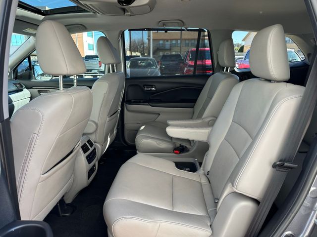 2022 Honda Pilot Touring 7 Passenger | Irving, Texas | Hopper Motorplex 2022 Honda Pilot Touring 7 Passenger | Irving, Texas | Hopper Motorplex
