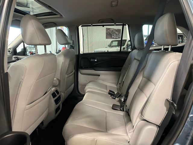 2022 Honda Pilot EX-L | Irving, Texas | Hopper Motorplex 2022 Honda Pilot EX-L | Irving, Texas | Hopper Motorplex