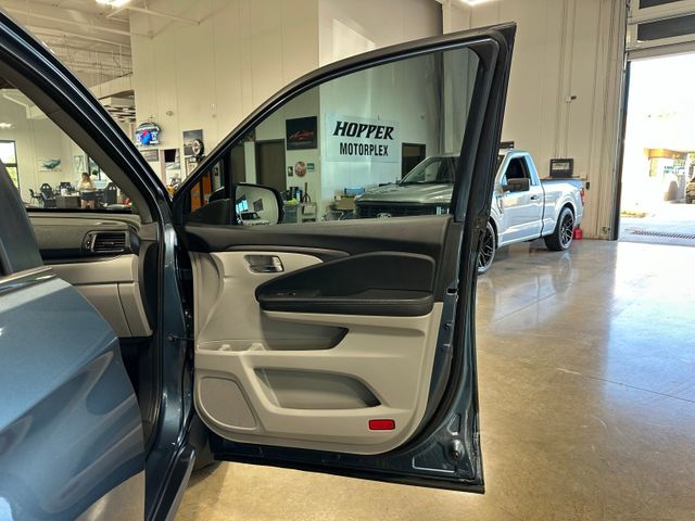 2022 Honda Pilot EX-L | Irving, Texas | Hopper Motorplex 2022 Honda Pilot EX-L | Irving, Texas | Hopper Motorplex