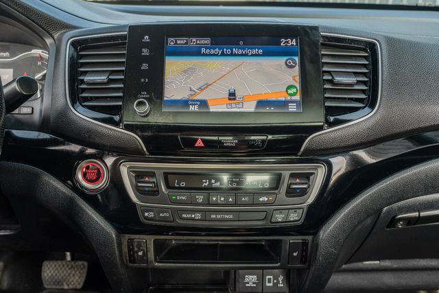 2022 Honda Ridgeline Black Edition AWD / LOADED / ONE OWNER | Dallas, TX | Rocky Mountain Truck Stop Dallas 2022 Honda Ridgeline Black Edition AWD / LOADED / ONE OWNER | Dallas, TX | Rocky Mountain Truck Stop Dallas