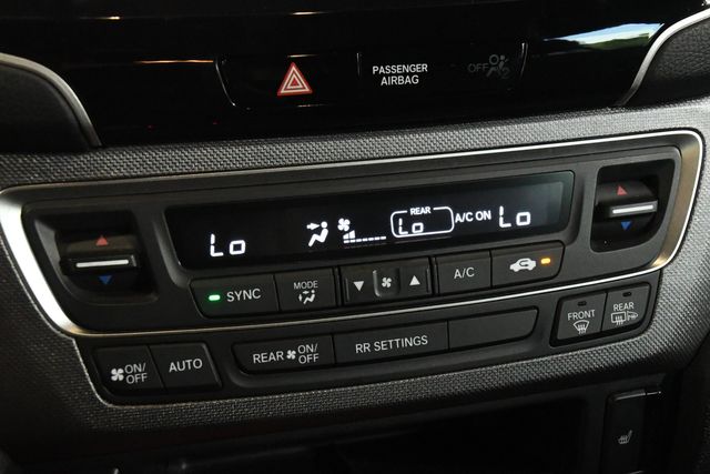 2022 Honda Ridgeline RTL-E w/ HPD | Branford, CT | Sound Auto Wholesalers 2022 Honda Ridgeline RTL-E w/ HPD | Branford, CT | Sound Auto Wholesalers