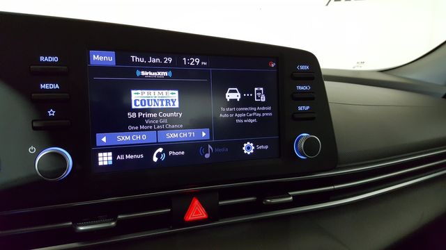 2022 Hyundai ELANTRA SEL | Carrollton, TX | Legend Motorcars of Carrollton 2022 Hyundai ELANTRA SEL | Carrollton, TX | Legend Motorcars of Carrollton