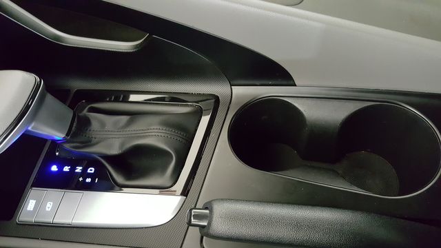 2022 Hyundai ELANTRA SEL | Carrollton, TX | Legend Motorcars of Carrollton