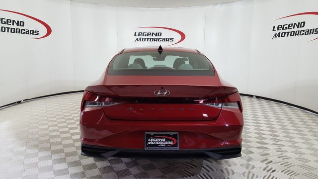 2022 Hyundai ELANTRA SEL | Carrollton, TX | Legend Motorcars of Carrollton 2022 Hyundai ELANTRA SEL | Carrollton, TX | Legend Motorcars of Carrollton
