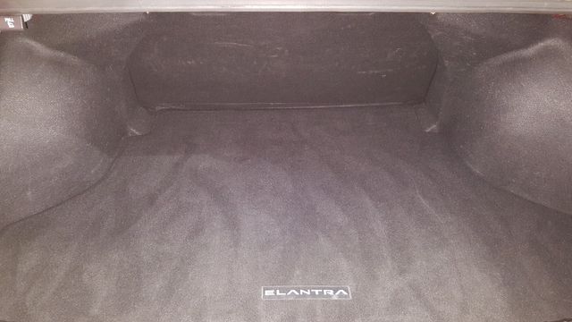 2022 Hyundai ELANTRA SEL | Carrollton, TX | Legend Motorcars of Carrollton