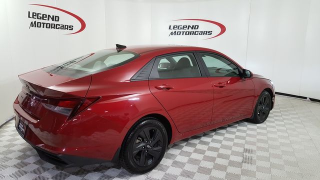 2022 Hyundai ELANTRA SEL | Carrollton, TX | Legend Motorcars of Carrollton 2022 Hyundai ELANTRA SEL | Carrollton, TX | Legend Motorcars of Carrollton