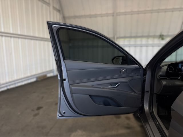 2022 Hyundai ELANTRA SEL | Houston, TX | Texas Star Motors 2022 Hyundai ELANTRA SEL | Houston, TX | Texas Star Motors