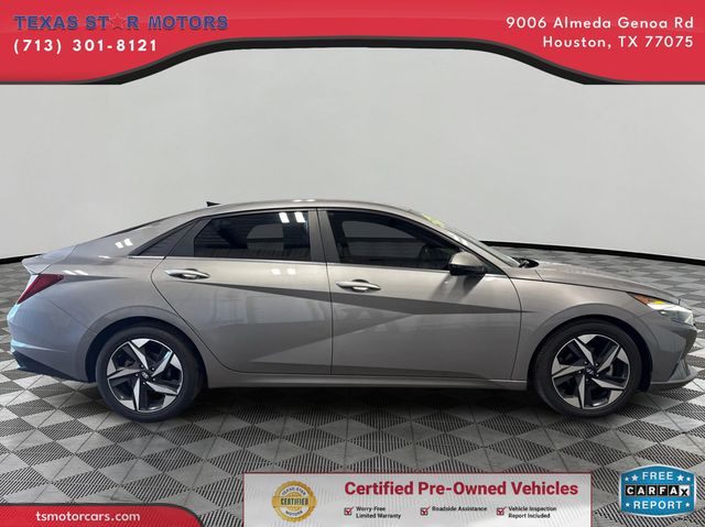 2022 Hyundai ELANTRA SEL