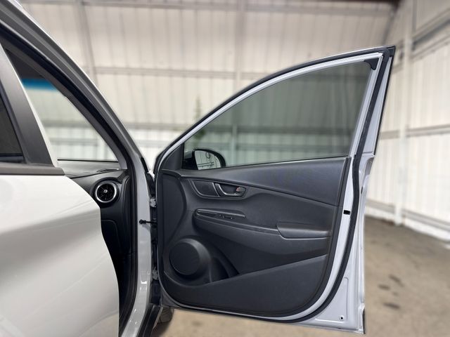 2022 Hyundai KONA SEL 2022 Hyundai KONA SEL