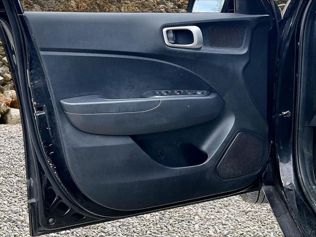 2022 Hyundai Venue SEL