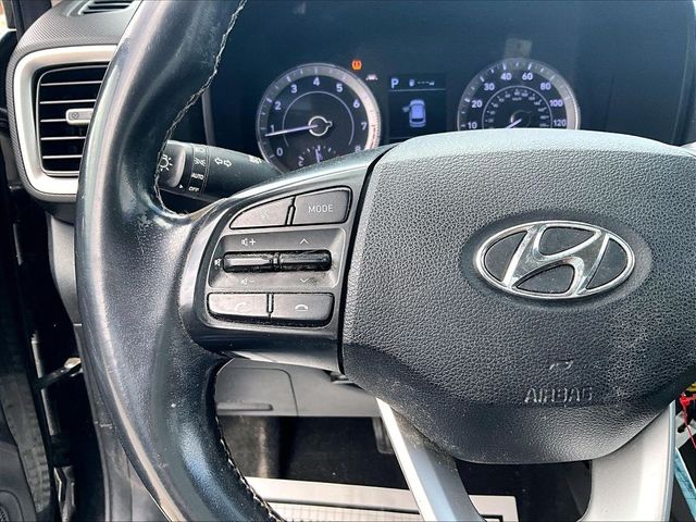 2022 Hyundai Venue SEL