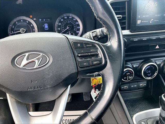 2022 Hyundai Venue SEL