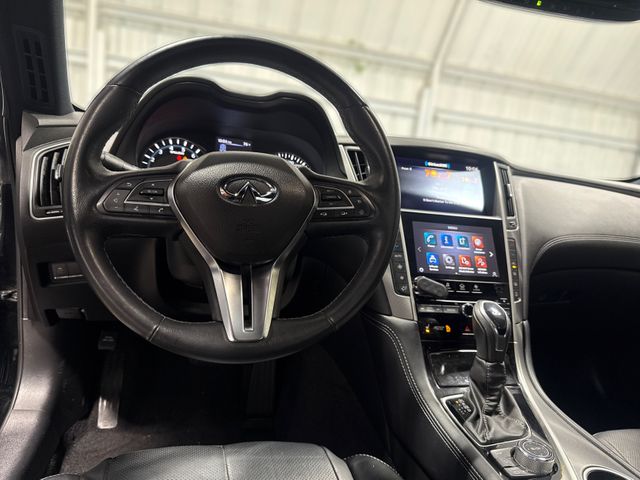 2022 Infiniti Q60 LUXE 2022 Infiniti Q60 LUXE