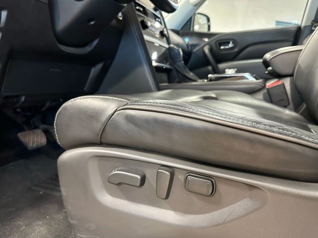 2022 Infiniti QX80 LUXE Navigation 12.3" Touchscreen Blackout Trim... | Irving, Texas | Hopper Motorplex