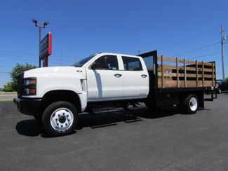2022 International CV515 Crew Cab 4x4 with 12' Stake Body and Lift Gate in Ephrata, PA 17522