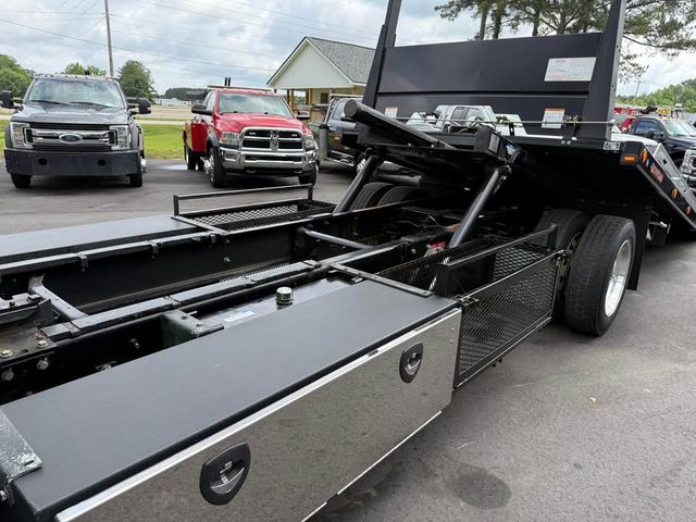 2022 International MV 607