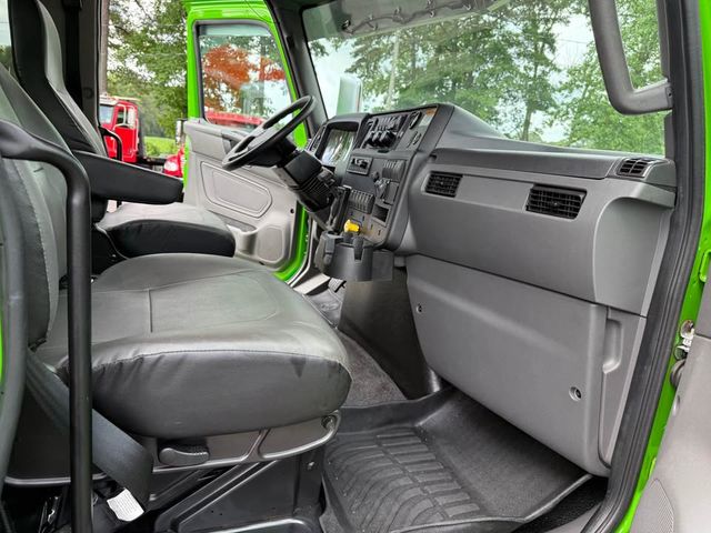 2022 International MV 607