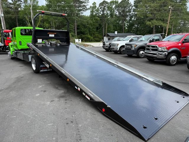 2022 International MV 607