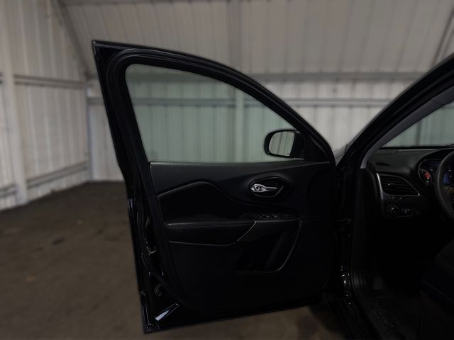 2022 Jeep CHEROKEE LATITUDE LUX 2022 Jeep CHEROKEE LATITUDE LUX