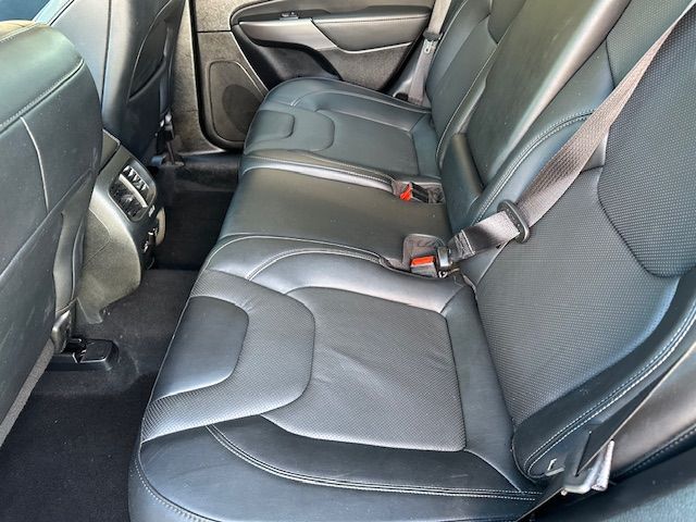 2022 Jeep Cherokee Limited 2022 Jeep Cherokee Limited