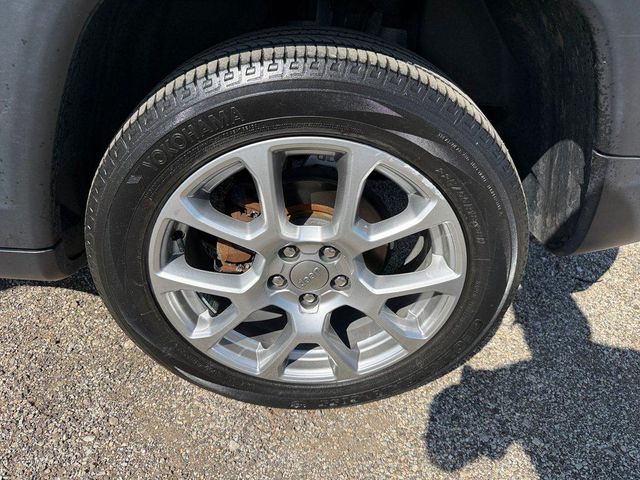 2022 Jeep Compass Latitude Lux | Arlington Heights, IL | Gmotorcars