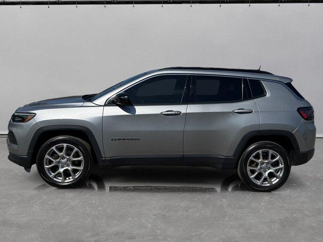 2022 Jeep Compass Latitude Lux | Arlington Heights, IL | Gmotorcars 2022 Jeep Compass Latitude Lux | Arlington Heights, IL | Gmotorcars