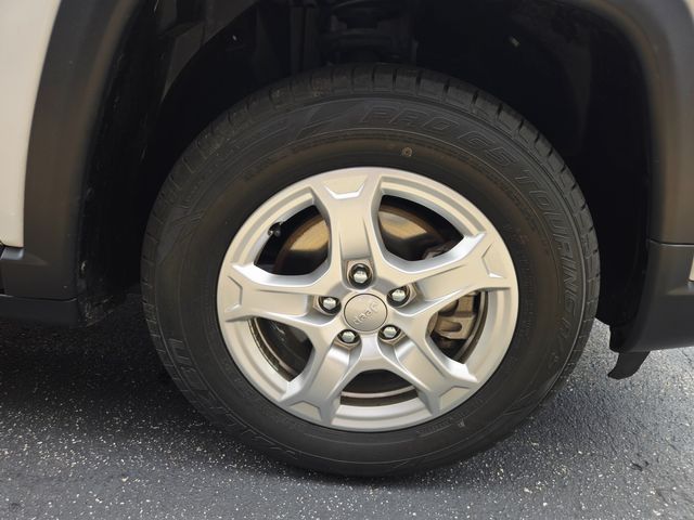 2022 Jeep Compass Sport | Ellisville, MO | AutoPort