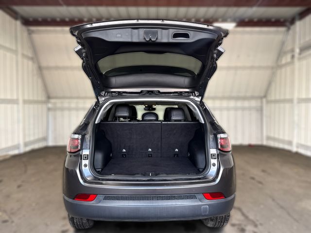 2022 Jeep COMPASS LATITUDE LUX | Houston, TX | Texas Star Motors 2022 Jeep COMPASS LATITUDE LUX | Houston, TX | Texas Star Motors