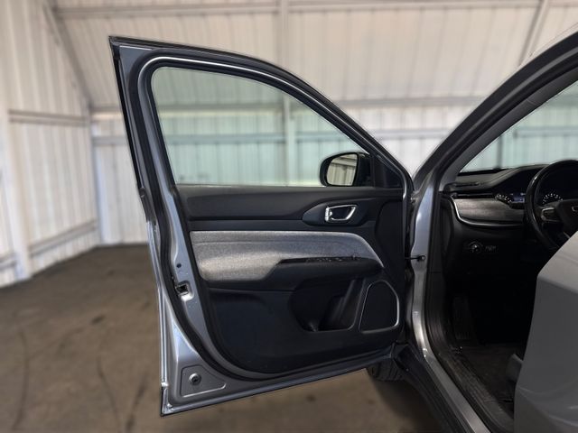 2022 Jeep COMPASS LATITUDE LUX | Houston, TX | Texas Star Motors 2022 Jeep COMPASS LATITUDE LUX | Houston, TX | Texas Star Motors